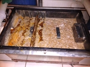 Esgotamento de caixas de gordura em restaurante no Empresarial Dezoito do Forte
